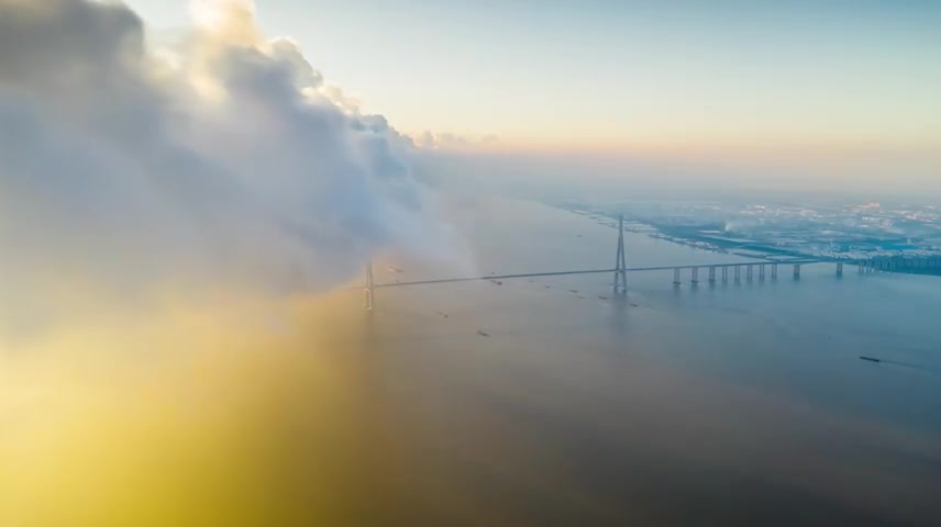大气震撼沪苏通长江公铁大桥苏通长江大桥.
