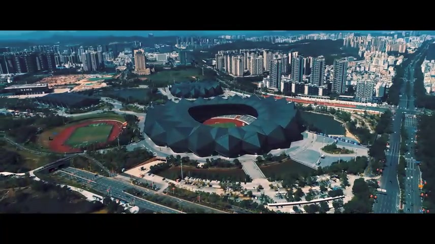 航拍深圳大运体育中心