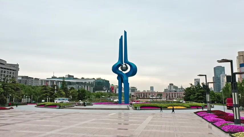 济南济南泉城广场