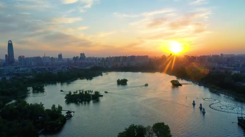 济南济南市大明湖晚霞