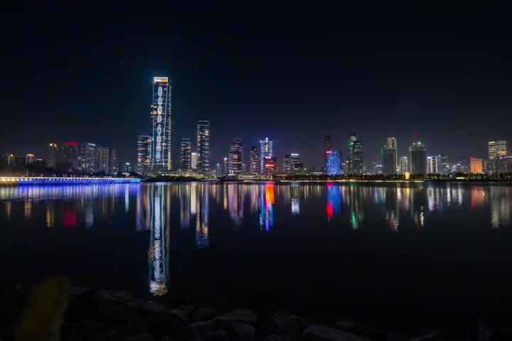 深圳市前海区经济大湾区人才公园白转夜延时