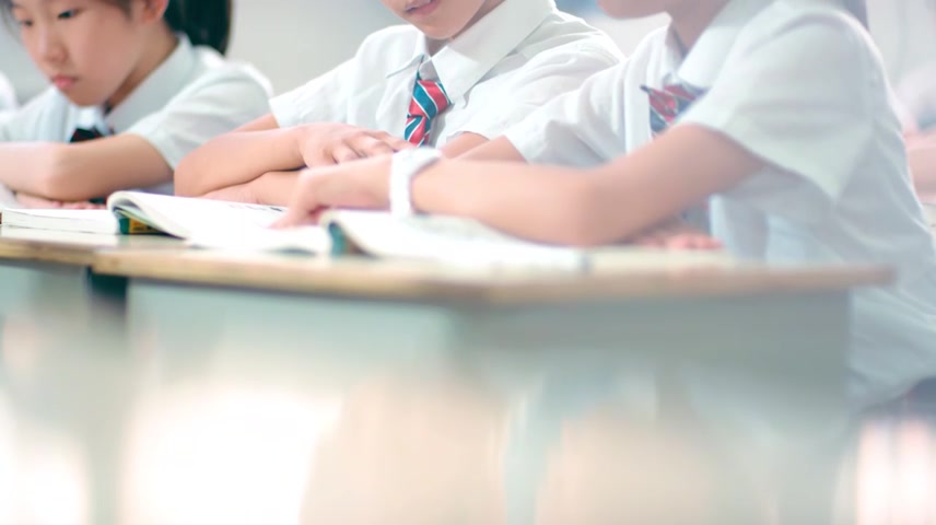 小学课堂小学生上课儿童小孩校园学习生活