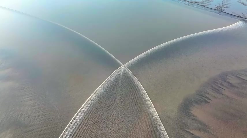 钱塘江大潮交叉潮