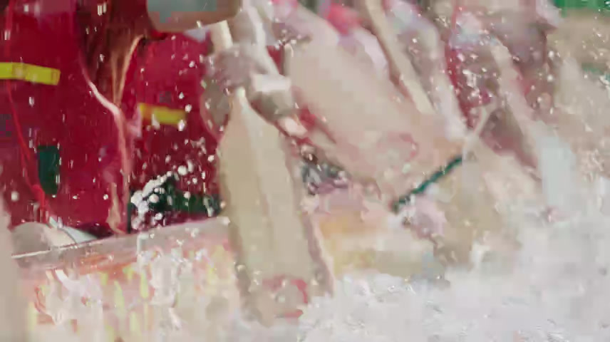 端午端午节龙舟赛划龙舟传统龙舟力量划船赛.